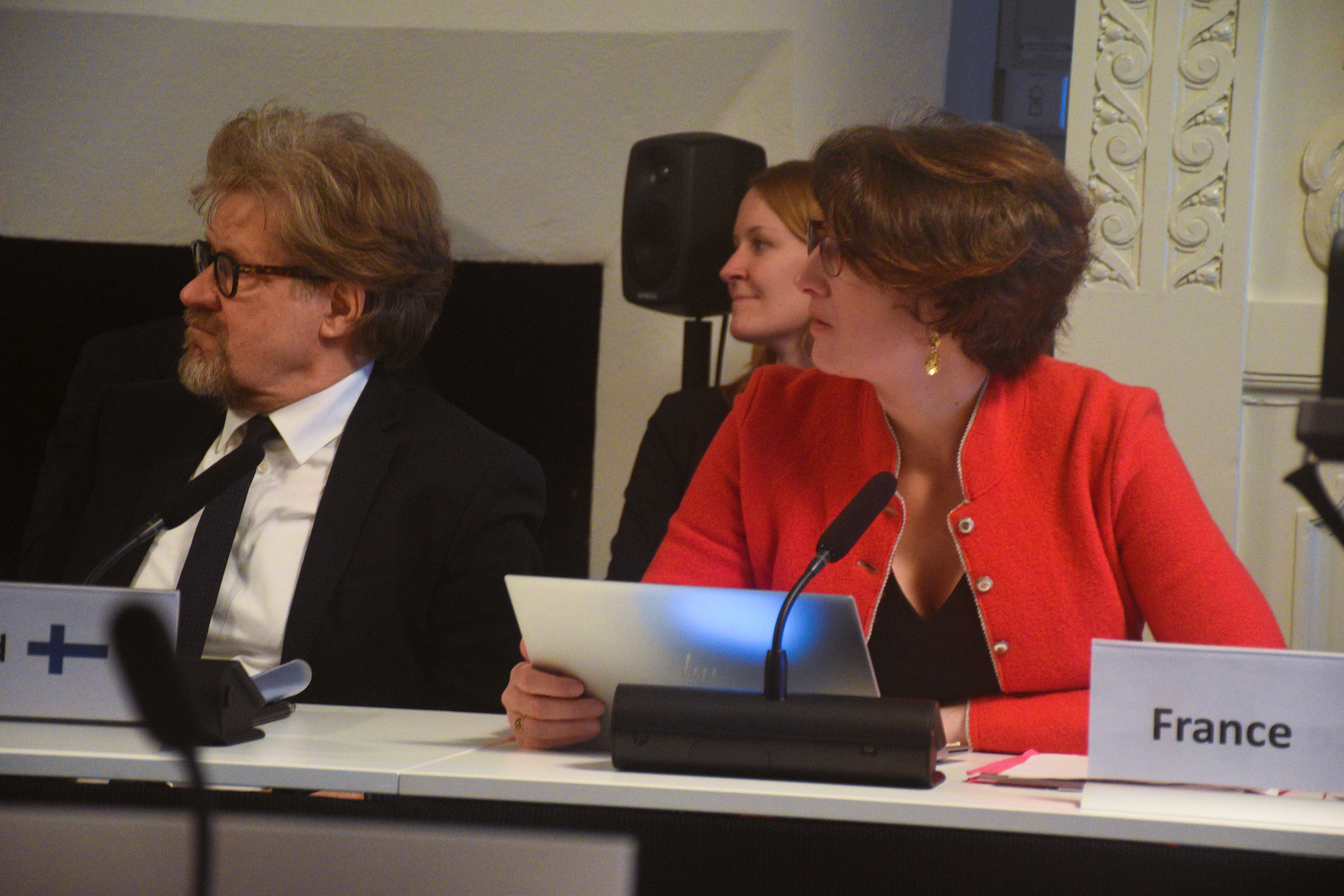 From left: Pekka Hukka, Ambassador of Rule of Law, Democracy and Good Governance at the Finnish Ministry for Foreign Affairs sitting next to Clémence Weulersse, Head of the Department for Democratic Governance, representing the French Ministry for Europe and Foreign Affairs at the Council of Member States meeting on 1 December 2023.