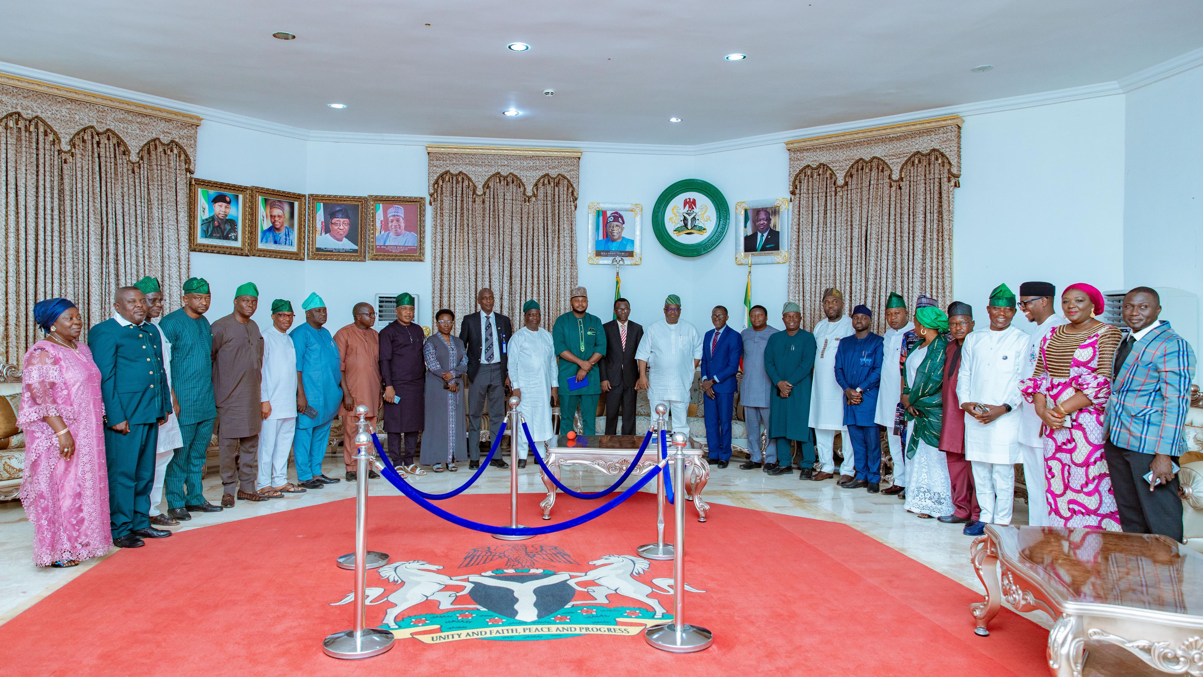A cross section of the International IDEA team and the Governor's Cabinet 