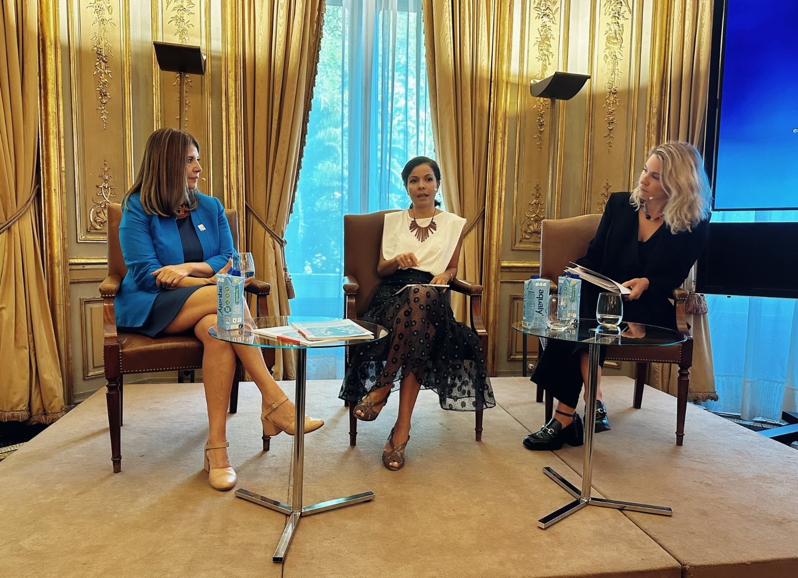 Marcela Ríos Tobar, directora regional de IDEA Internacional para América Latina y el Caribe, Érika Rodríguez Pinzón, directora de la Fundación Carolina y Florencia Di Filippo, especialista en género de la Secretaría General Iberoamericana (SEGIB).