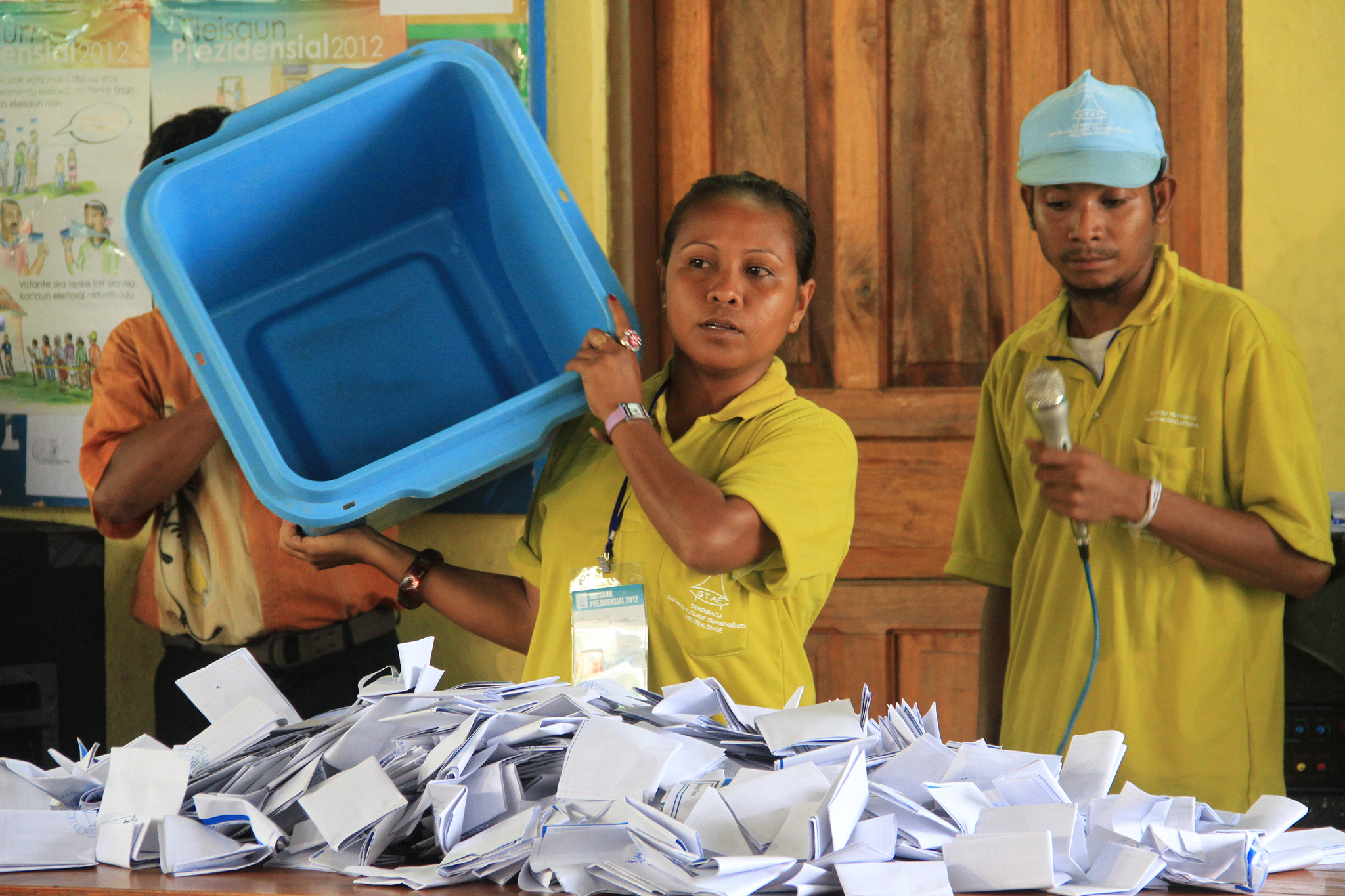 Vote counting for the 2012 Timor-Leste presidential elections at a polling station in Dili. Photo Credit: Sandra Magno/ UNDP Flickr. 