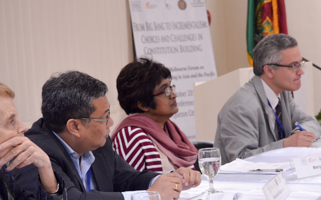 Participants from around the Asia Pacific region discuss 2017 Melbourne Forum's theme, "From Big Bang to Incrementalism: Choices and Challenges in Constitution Building", in the Philippines. Photo credit: DILIMAN 