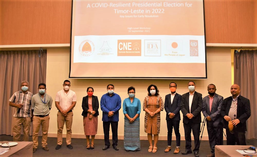 Workshop participants discuss Covid-19 considerations ahead of the 2022 elections in Timor-Leste. Image credit: International IDEA.