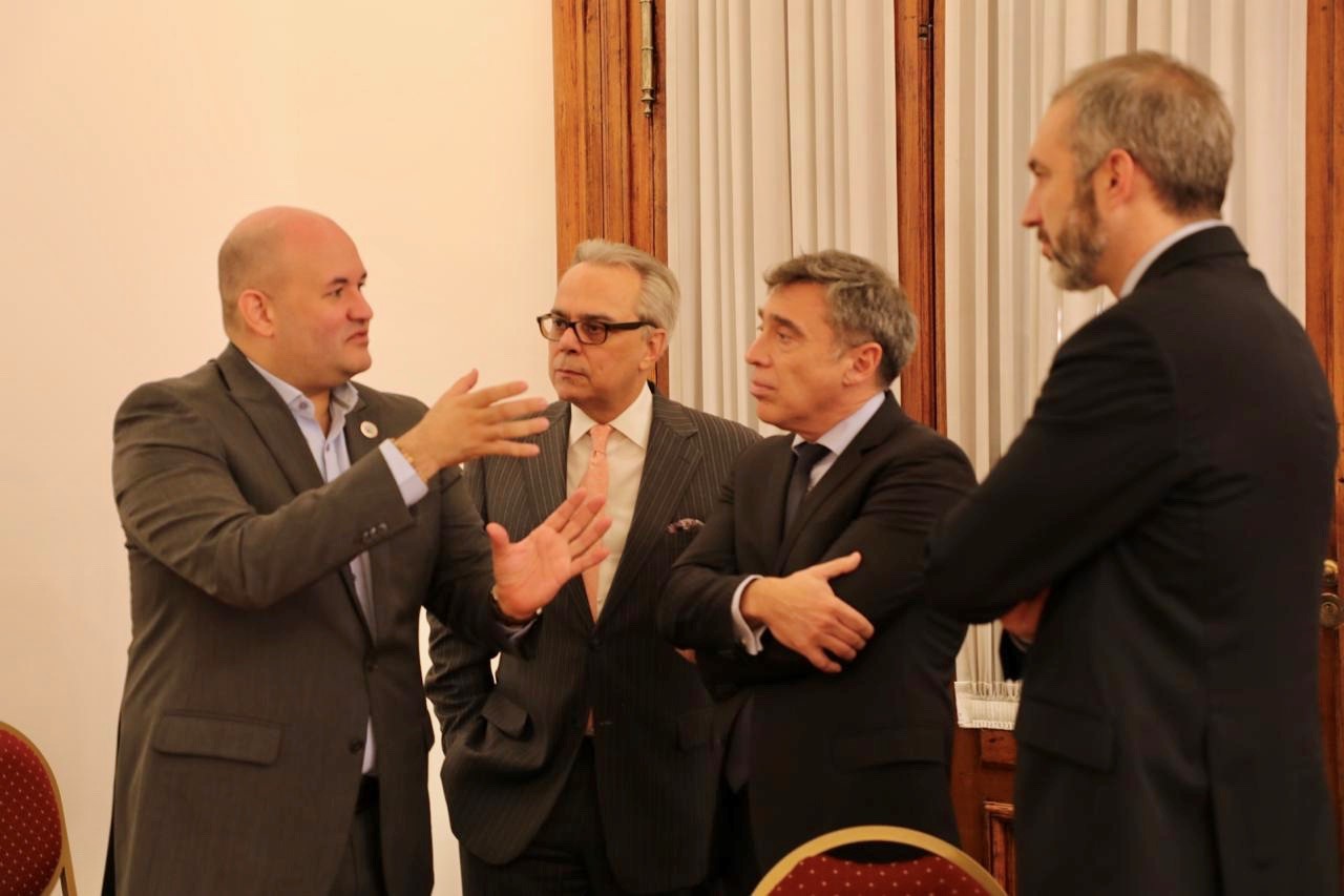 Izq. a Der.: Magistrado del Tribunal Electoral de Panamá, Alfredo Juncá; Director para America Latina y el Caribe de IDEA Internacional, Dr Daniel Zovatto; Presidente de la CNE, Santiago Corcuera; Secretario de Actuación Judicial de la CNE, Hernán Gonçalves Figueiredo.