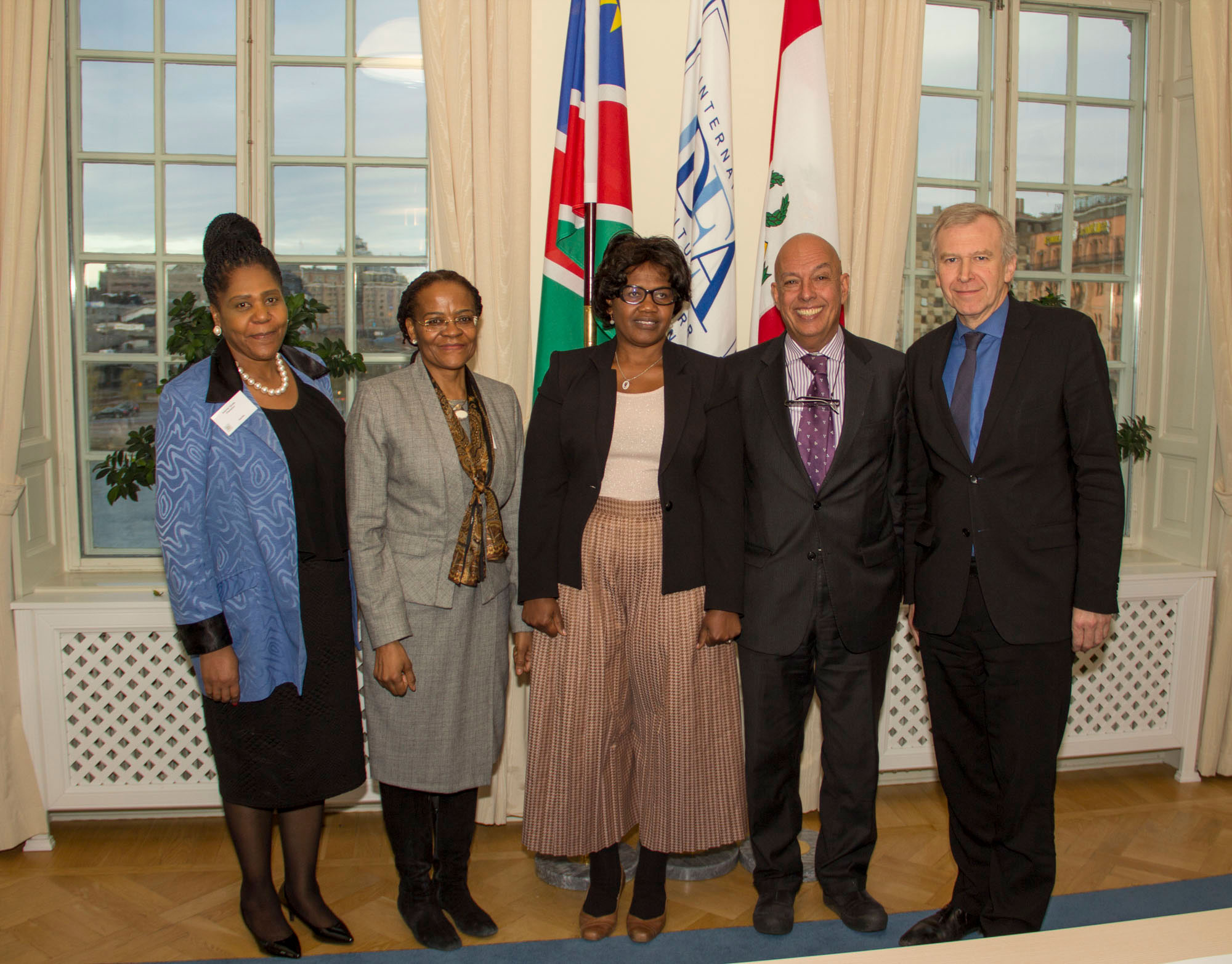 From left to right: Advocate Notemba Tjipueja, Chairperson of the Electoral Commission of Namibia; Morina Muuondjo, Ambassador of Namibia to Sweden; Maureen Magreth Hinda, Deputy Minister of International Relations and Cooperation of Namibia; José Beraún Aranibar, Ambassador of Peru to Sweden; and Yves Leterme, Secretary-General of International IDEA. Photo © Lisa Hagman, International IDEA