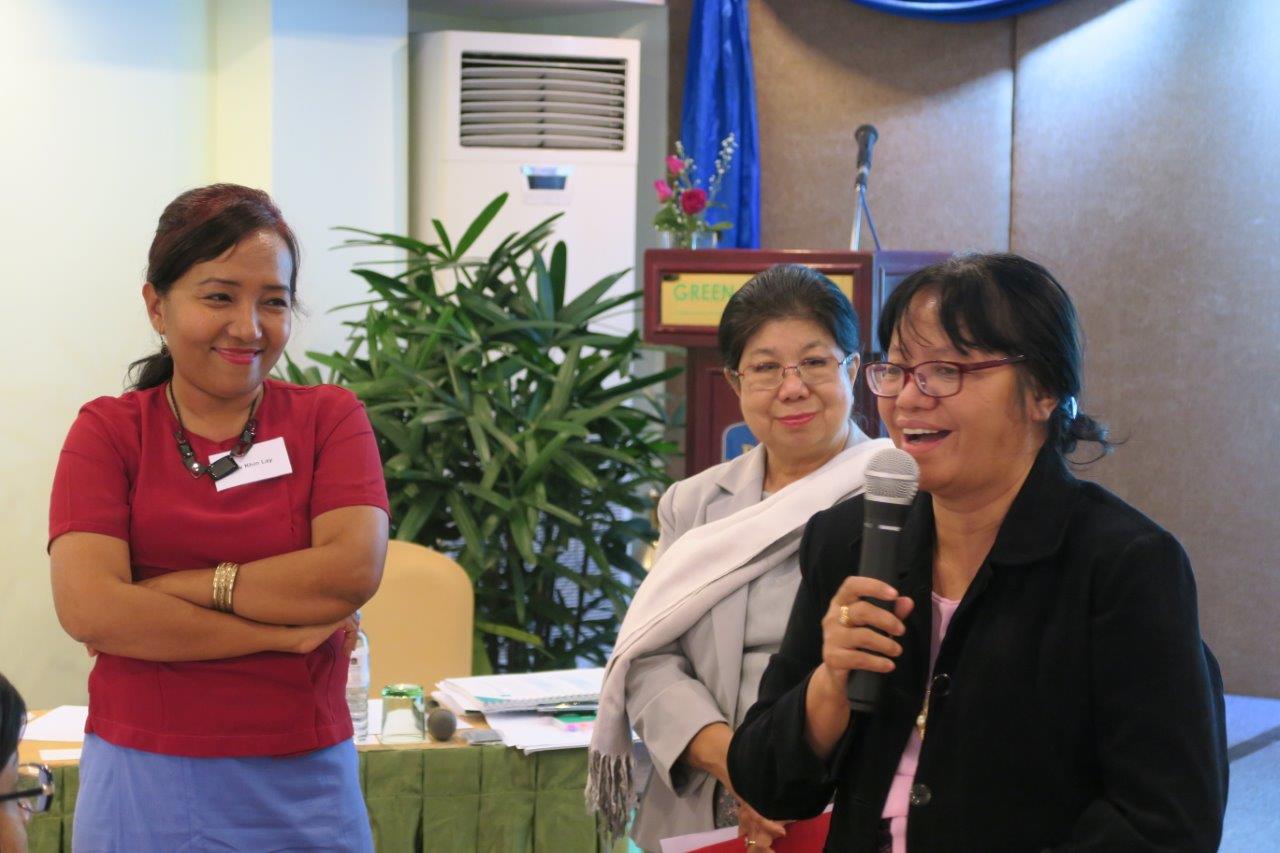 Left to right: Daw Khin Lay (Director Triangle – Women’s Support Group), Daw Pansy Tun Thein (Advisor, Gender Equality Network) and Professor Dr. Khin Mar Yee (Head of the Department of Law, University of Yangon
