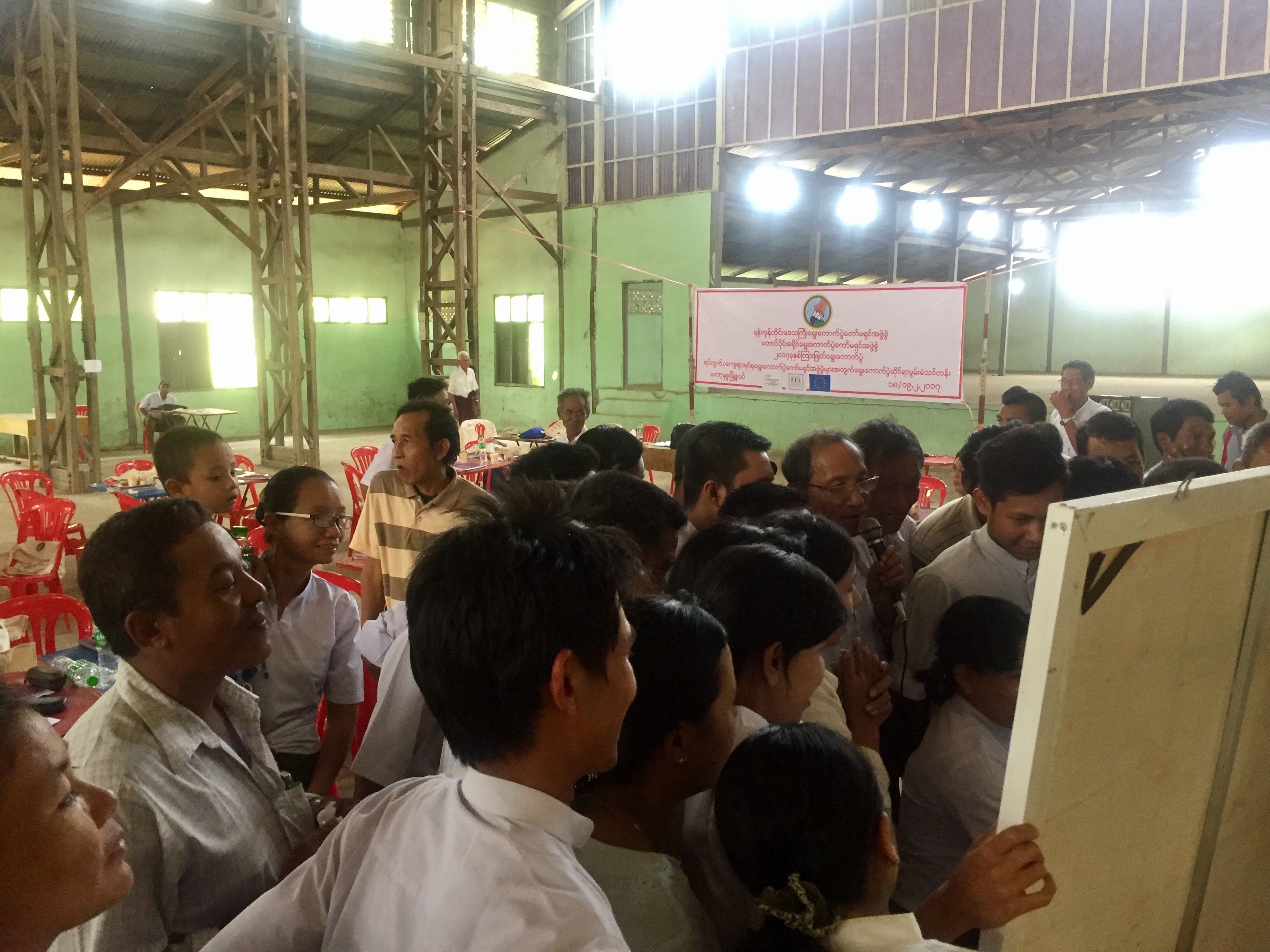 Training of election officials of village-tracts and wards in the township of Kawmhu. The seat of Kawmhu township in the Pyithu Hluttaw (House of Representatives) was won in 2015 by Daw Aung San Suu Kyi, who then became Foreign Minister and State Counselor in the new government.