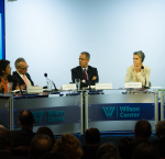 Daniel Zovatto (second from left) during his presentation; to his right Margarita López Maya of the UCV: to his left, Rafael Fernández de Castro of ITAM; Sarah Chayez of the Carnegie Endowment for International Peace, and Arturo Valenzuela of the Covington and Burling. Photo credit: International IDEA.