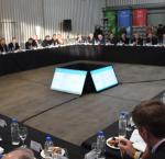 Politicos reunidos en Municipalidad de Córdoba