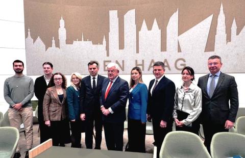 ukrainian-delegation-with-the-major-of-the-hague-and-representatives-of-the-elections-unit-of-the-municipality-of-the-hague