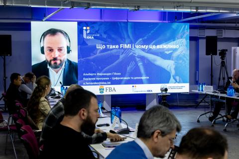 remote-speaker-fimi-presentation-hybrid-event