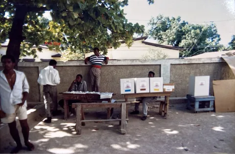 Poll site