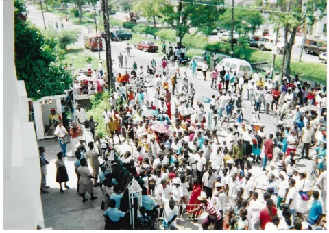 Rioters outside of the Guyana Elections Commission offices