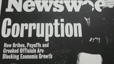 Newspaper article, corruption