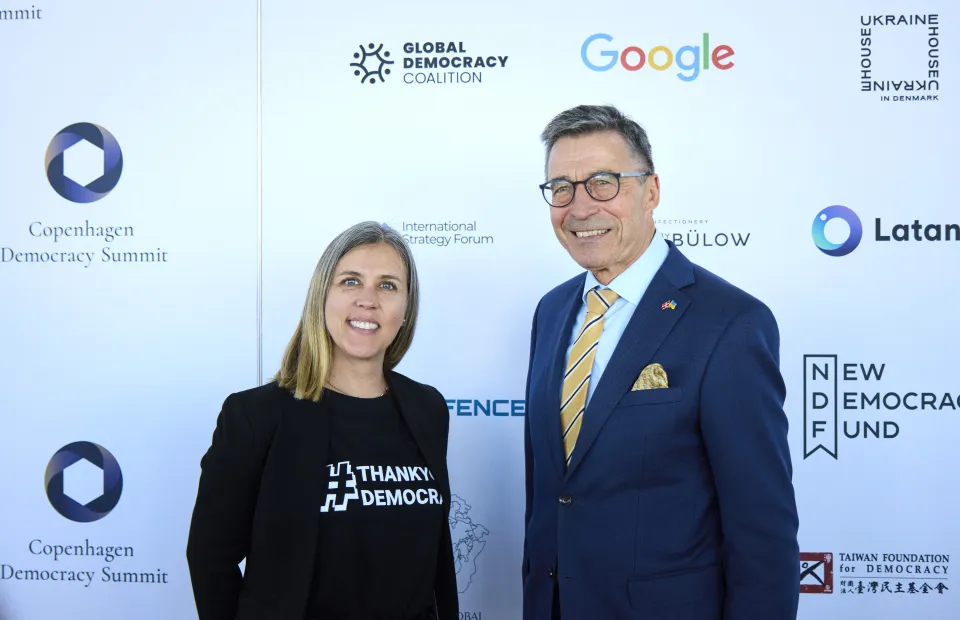 Elisenda Ballesté Buxó, Coordinator of the GDC, with Anders Fogh Rasmussen, Founder of Alliance of Democracies (Source: AoD Flickr)