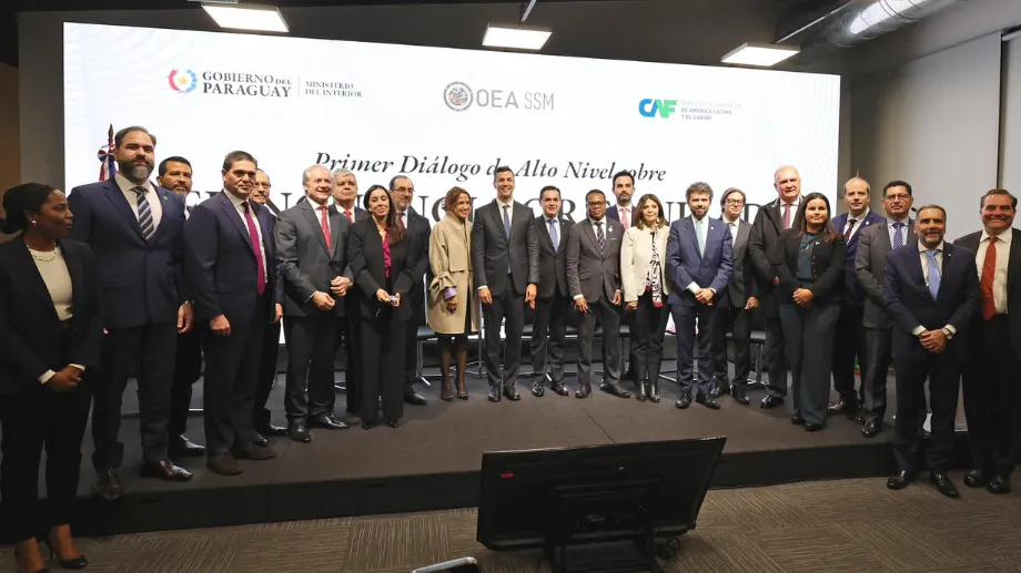Directora Regional participa en Diálogo de Alto Nivel sobre Democracia y Seguridad en Paraguay