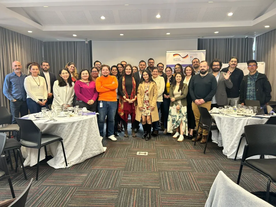 Group photo of workshop participants.
