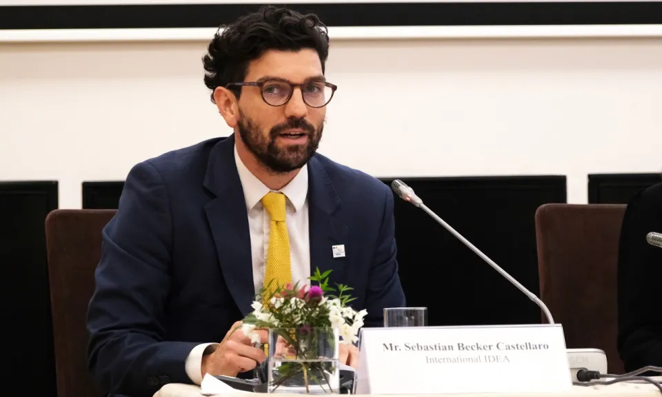 Sebastian Becker delivering his presentation on EU digital regulation and elections