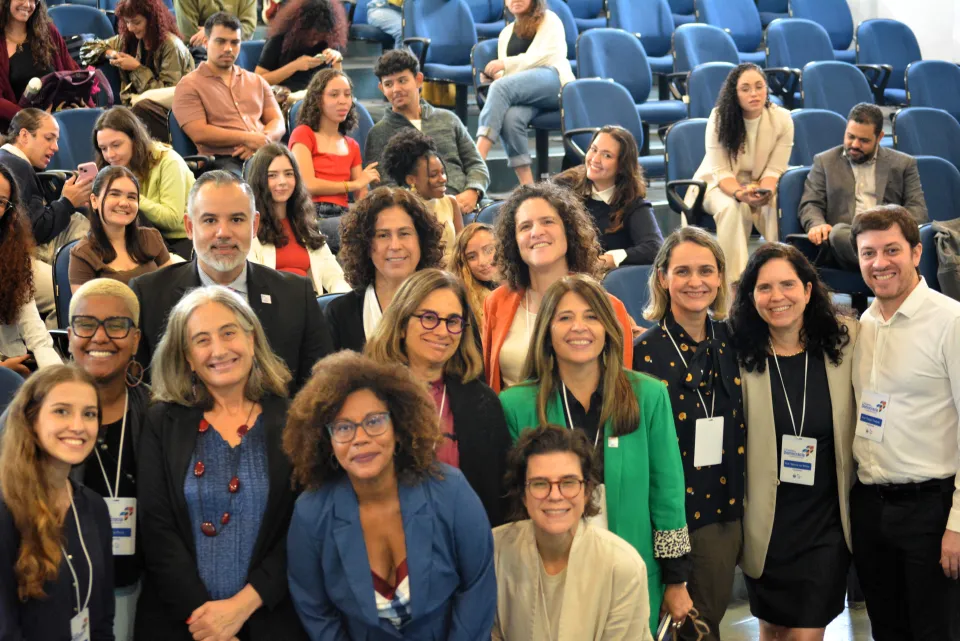 Futuros de la Democracia se realizó en Brasil, junto a la Escuela de Ciencia Política de la Universidad de Brasilia, los días 8 y 9 de diciembre