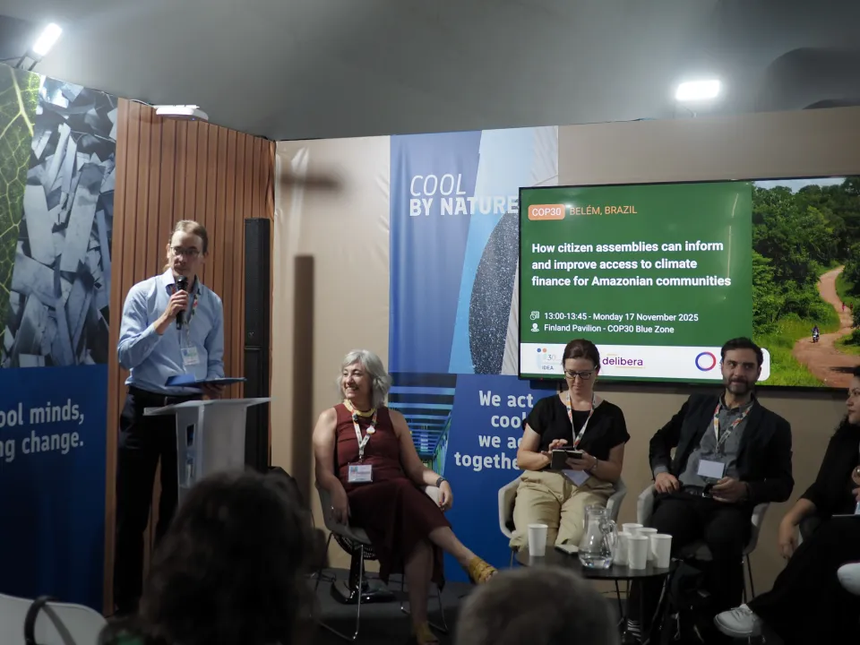 David Rosén speaking