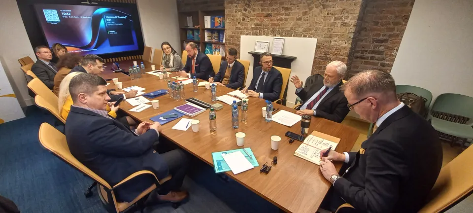 Meeting of the Ukrainian delegation with representatives of the diplomatic missions of Moldova, Australia, France, Poland and Brazil in Ireland.