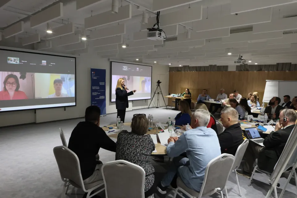 Participants attending training programme on strategic and crisis communications