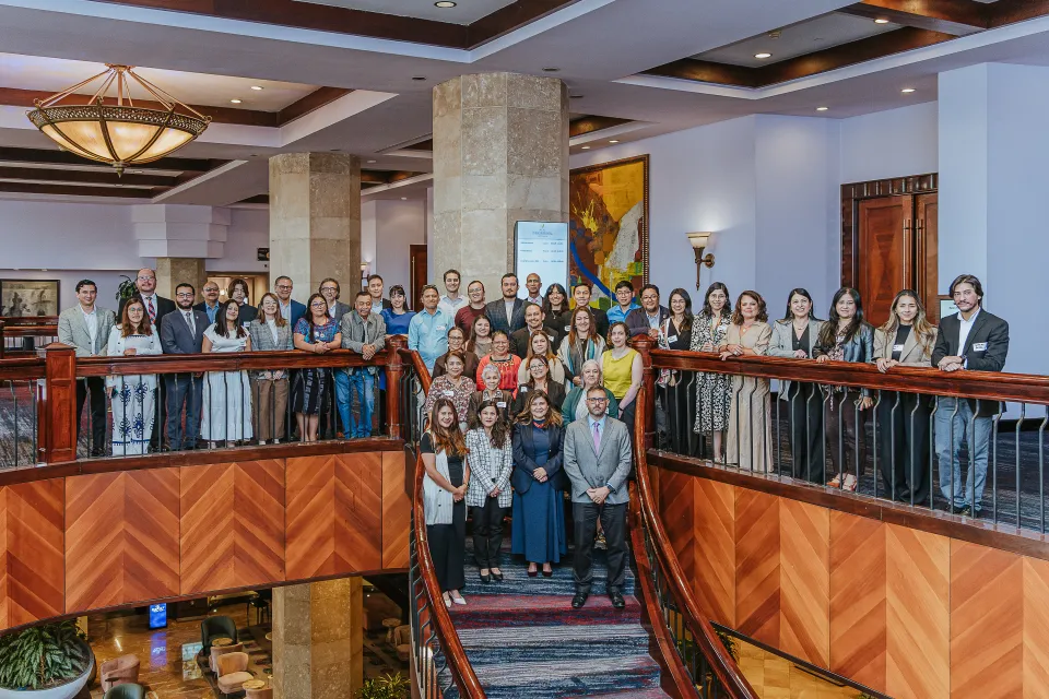 Participantes del Diálogo Multiactor Guatemala: Construyendo una hoja de ruta para prevenir riesgos electorales 