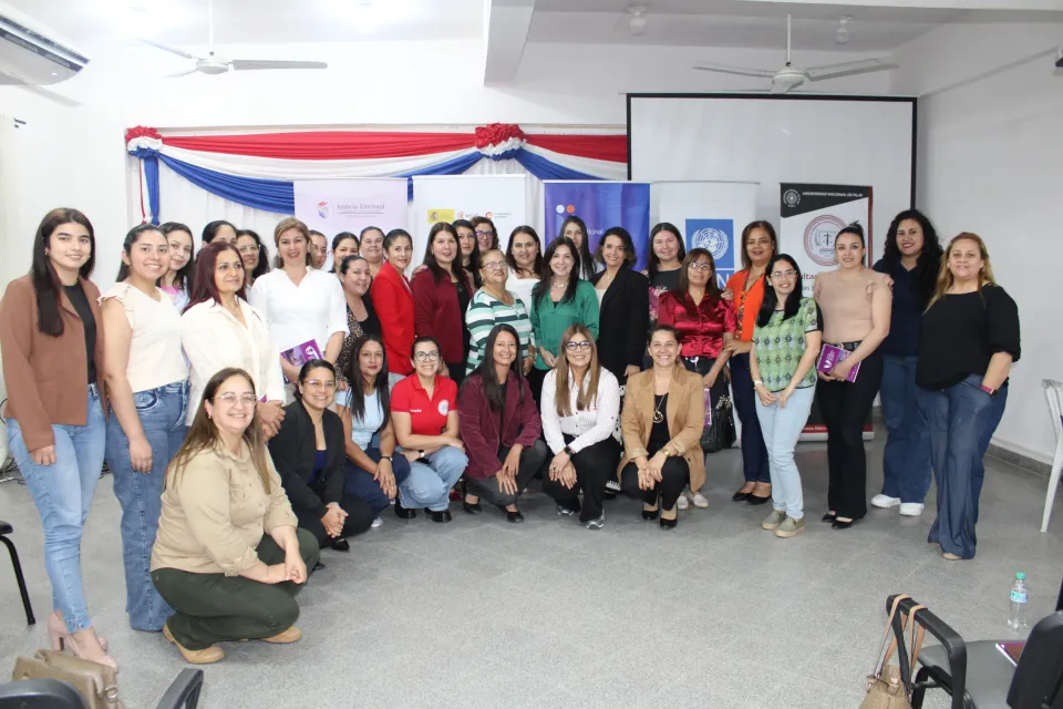 Expertas y lideresas debatieron sobre las brechas existentes, las estrategias para superarlas y las oportunidades para fortalecer la democracia local. 