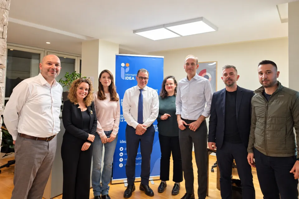 Meeting with representatives of civil society, activists, journalists