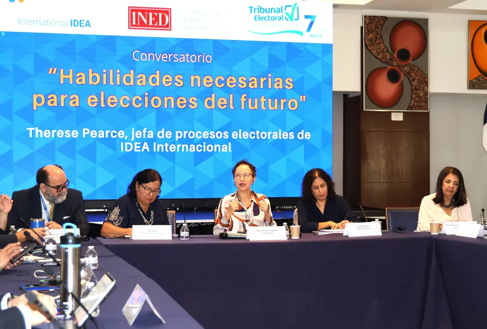 Discussion Forum “Skills Needed for Future Elections,” a space for exchange and learning with directors and officials from the Electoral Tribunal of Panama