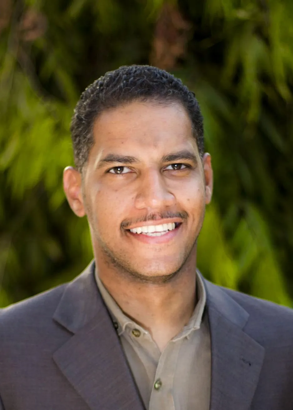 Dr Kevin Casas-Zamora