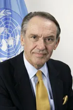 Dr Kevin Casas-Zamora